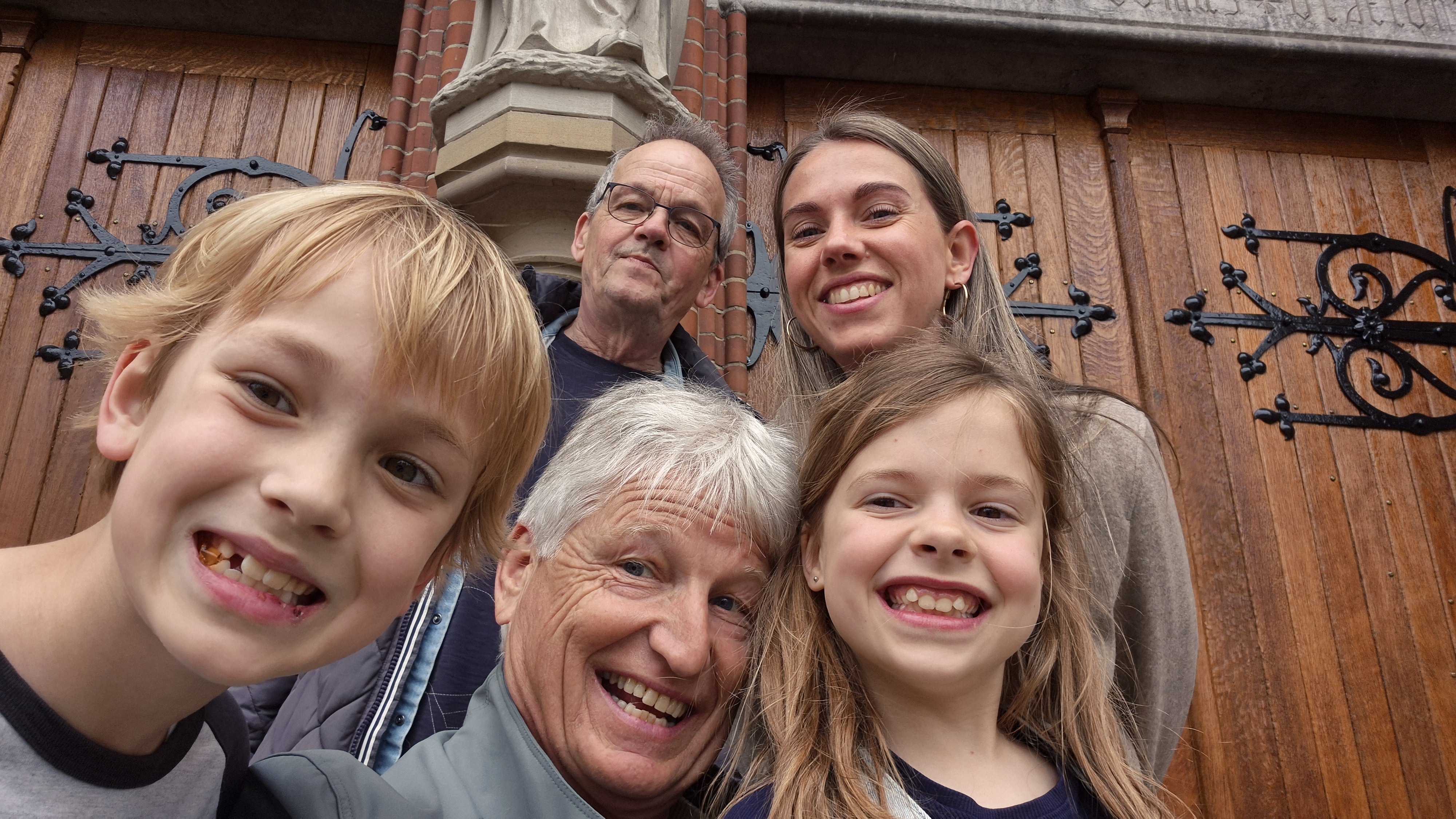 Selfie van Team Nico bij Doctor van Beurdenstraat 14