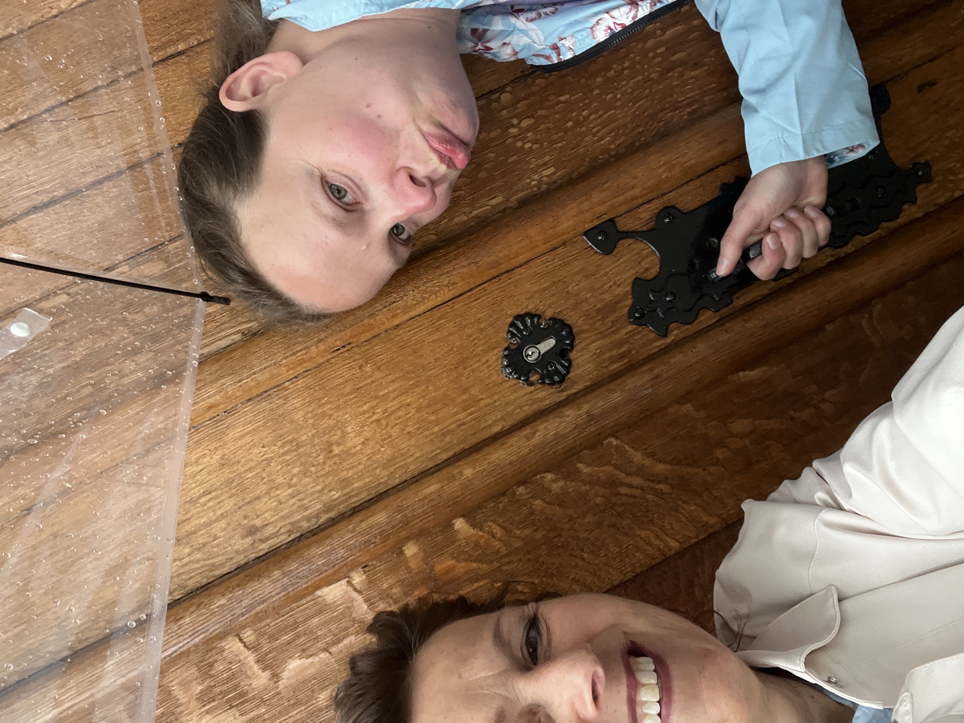 Selfie van Team Wil bij Johannes de Doper kerk