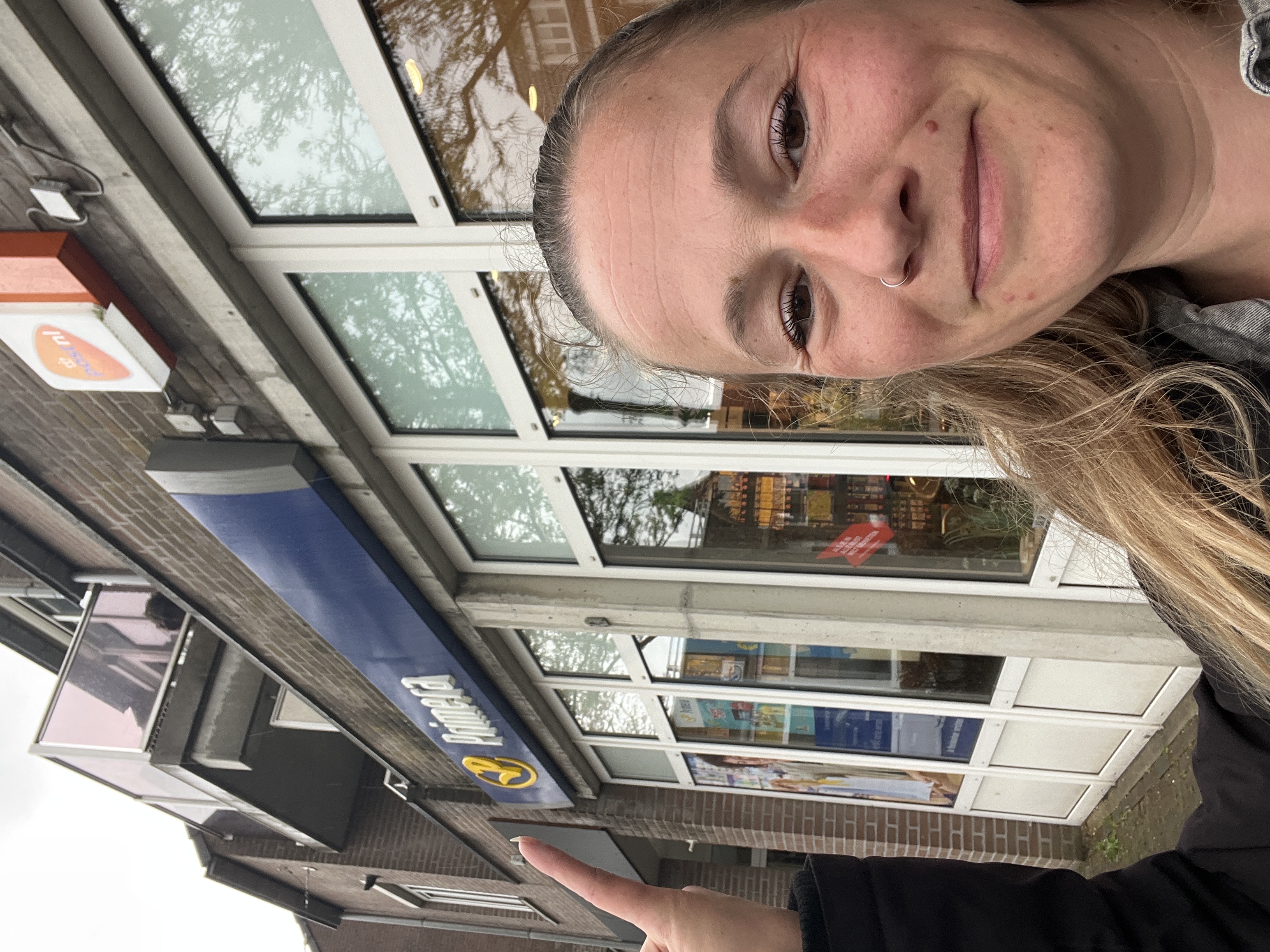 Selfie van Team Piet bij Primera